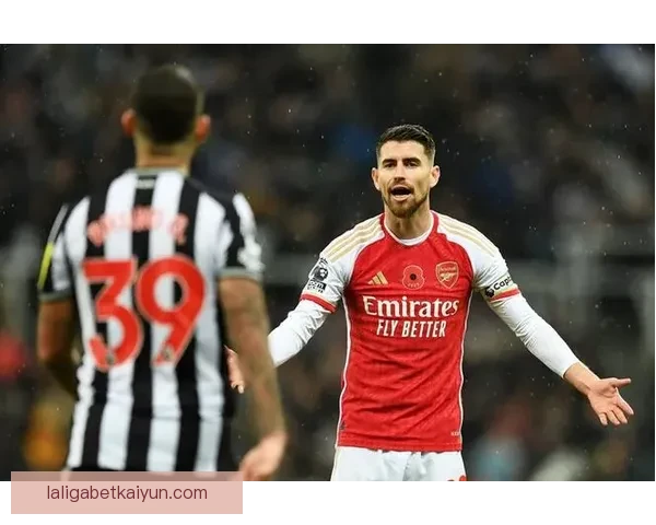 若日尼奥在本赛季的表现稳健，赛场阅读能力再获关注。